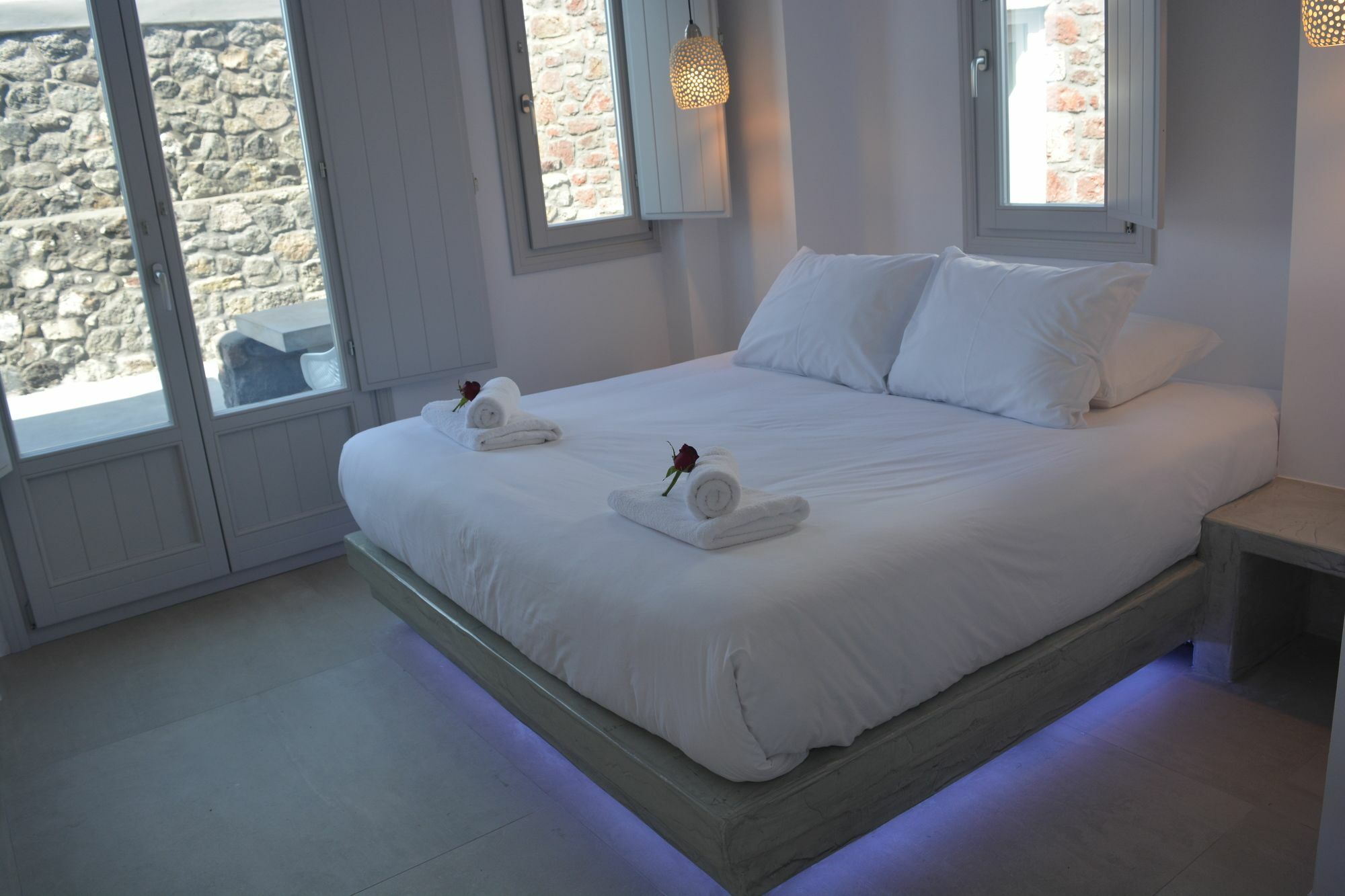 Hotel Elysian Santorini Oia  Exterior foto